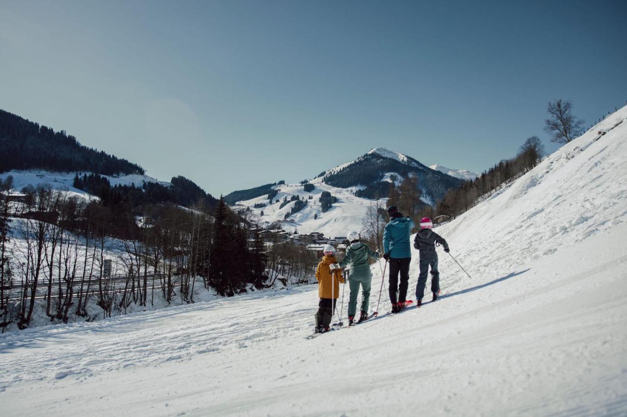 Hotel Familien Saalbach-Hinterglemm Zewnętrze zdjęcie