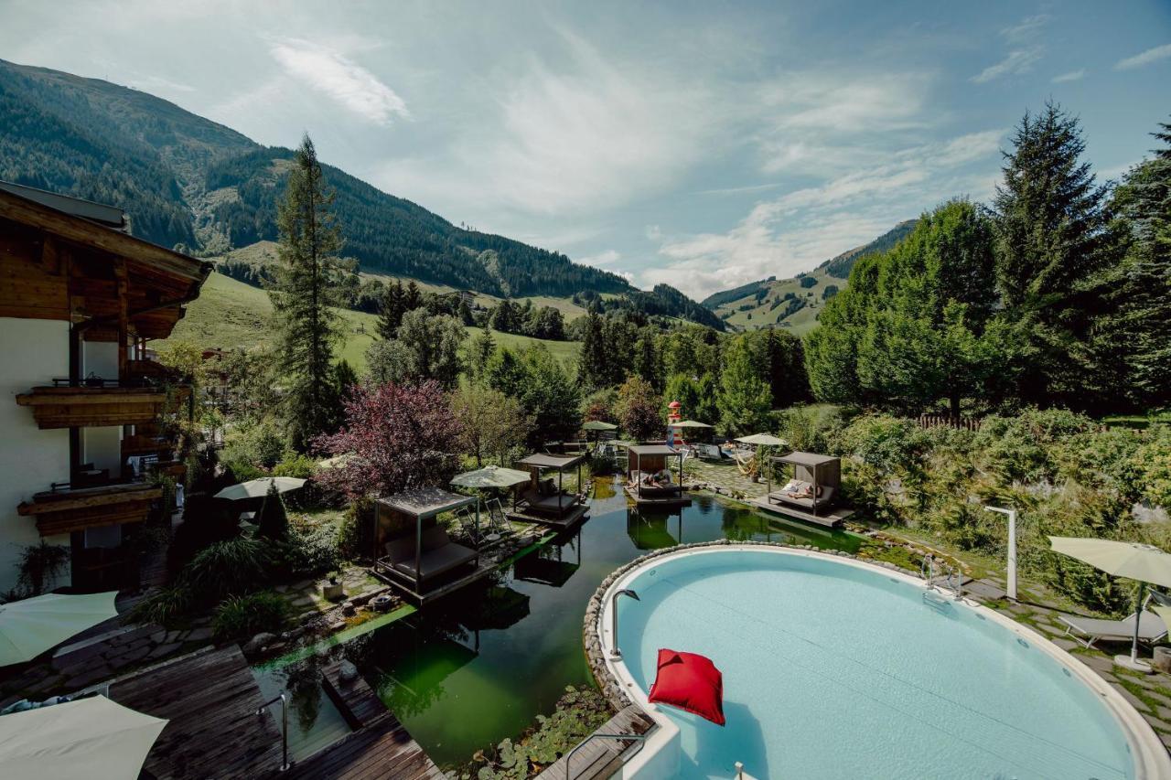 Hotel Familien Saalbach-Hinterglemm Zewnętrze zdjęcie